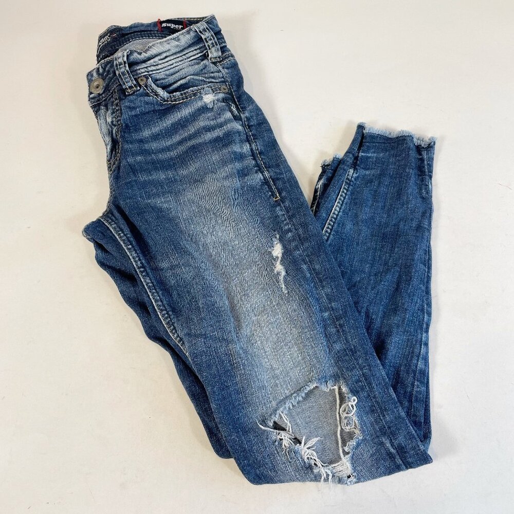 Silver Suki Skinny Jeans Mid Rise Blue 26 Womens Stretch Distressed Denim Pants